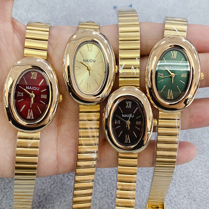 Reloj de cuarzo ovalado dorado - Luxury Watch Girl reseña y precio